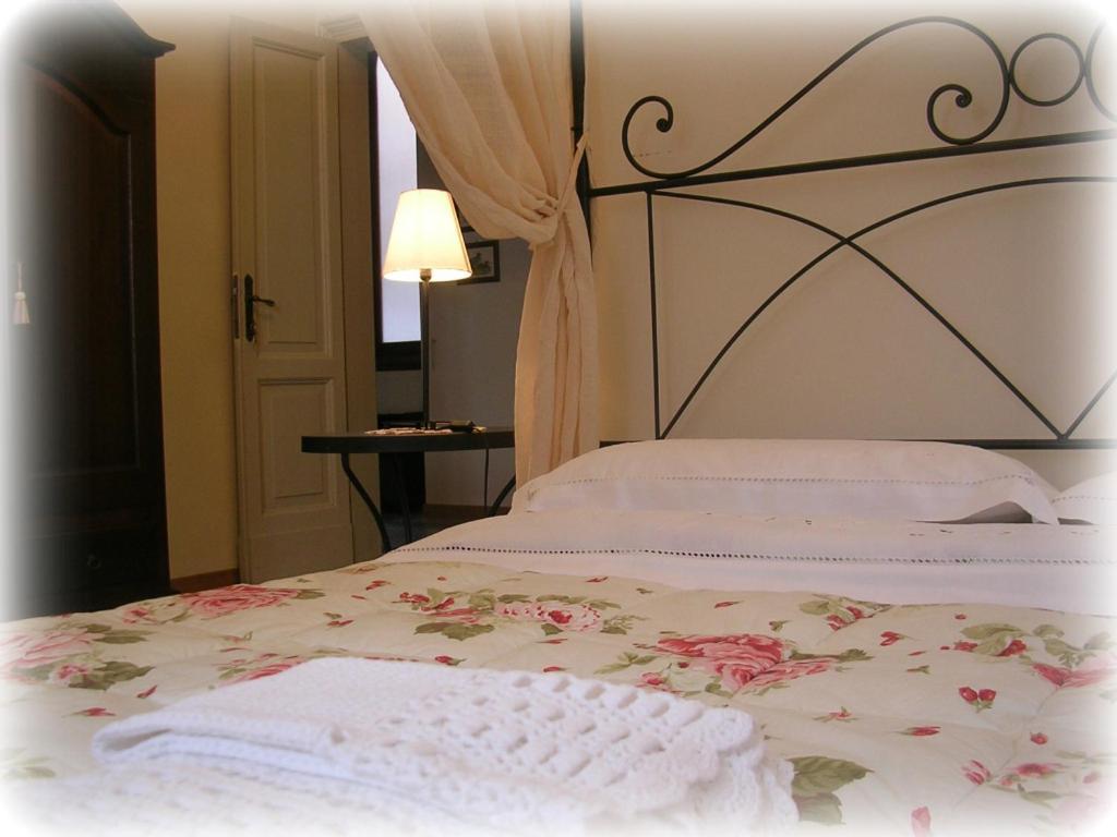 Ascoli Antica B&B อัสโกลีปิเชโน ห้อง รูปภาพ